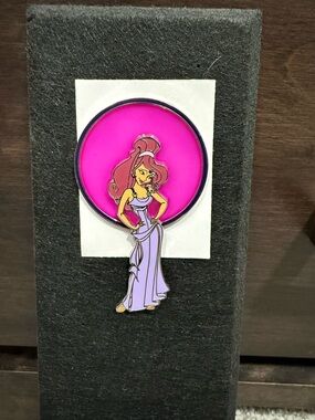 GoPinPro Kaleidoscope of Colors pin Megara